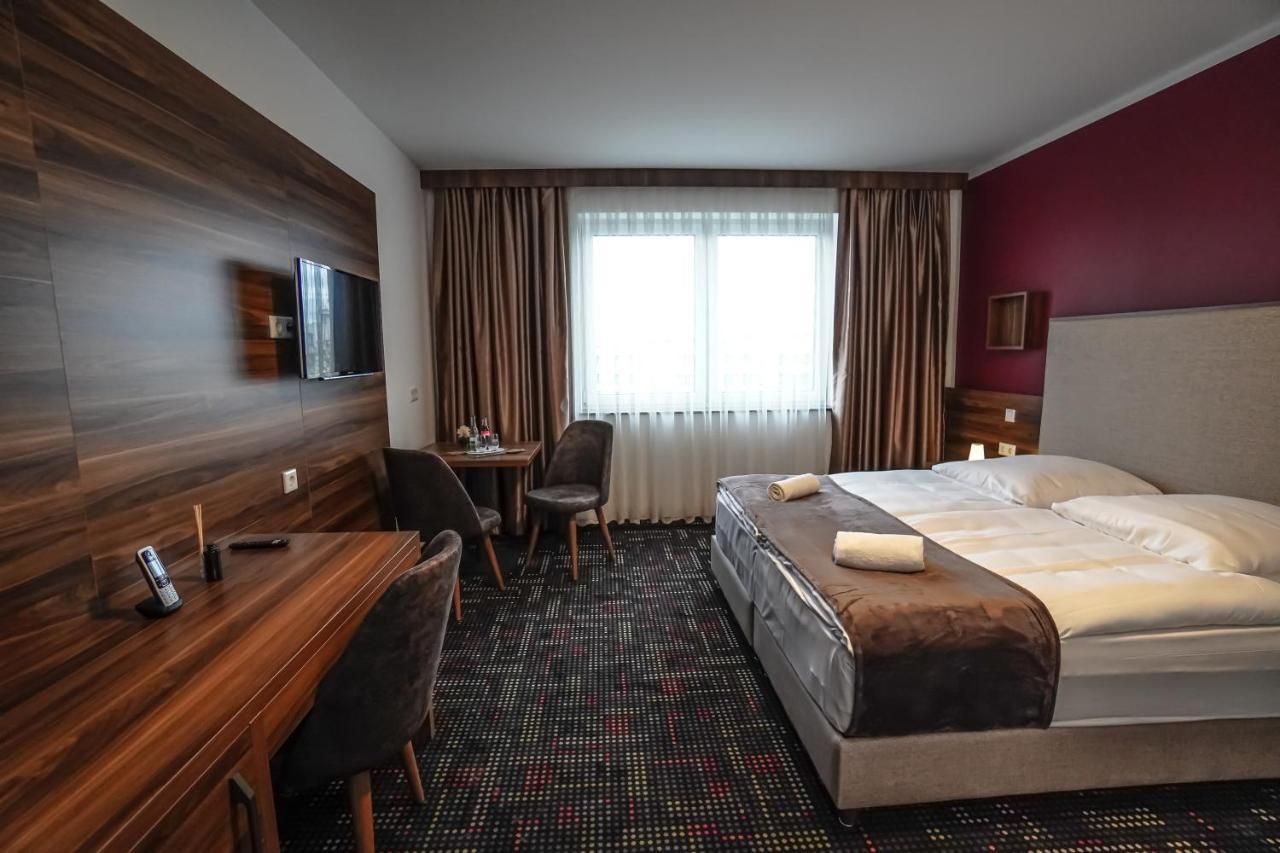 Sunset Hotel 켈스테르바흐 외부 사진